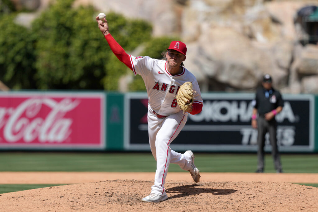 Angels Re-Sign Shaun Anderson on Minor League Deal; Shuffle Continues