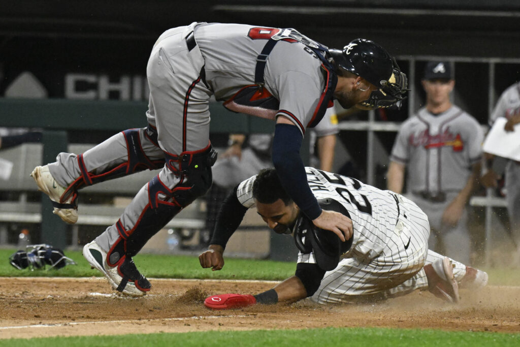 Braves Outright Austin Wynns, Reinstating Baldwin to Take His Spot