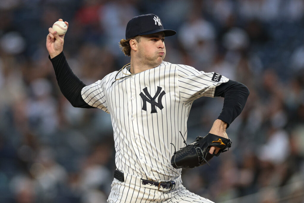 Ohtani Rests, Smith Slugs, Lee Scores History in Gameday Highlights