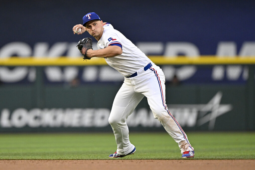 Rangers Place Corey Seager on IL with Lower Back Inflammation