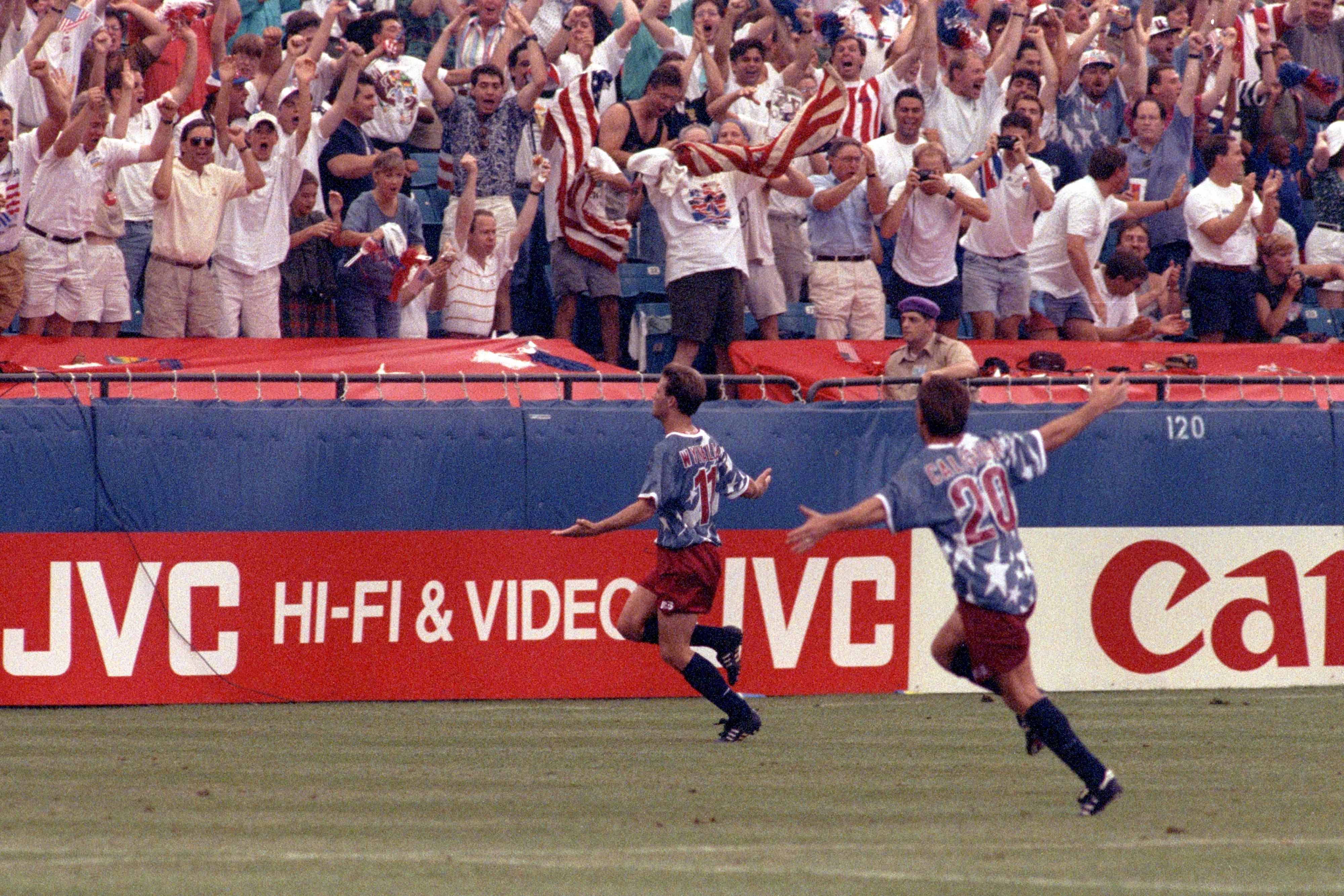 Tracey Reavis Savell Releases New Book on USMNT History, One Day at a Time