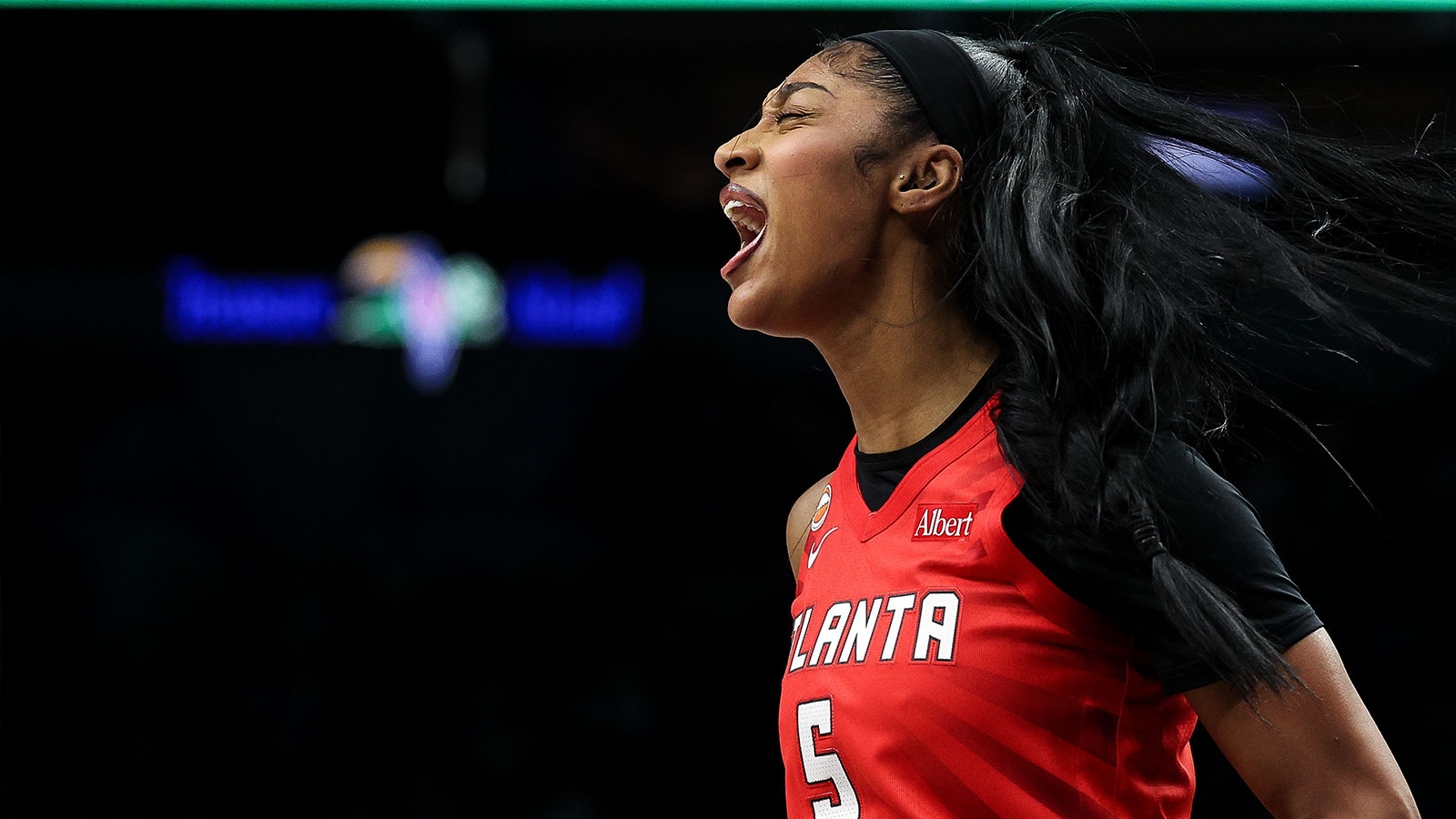 Atlanta Dream Defeat Chicago Sky 84-78 in Emotional Return for Angel Reese