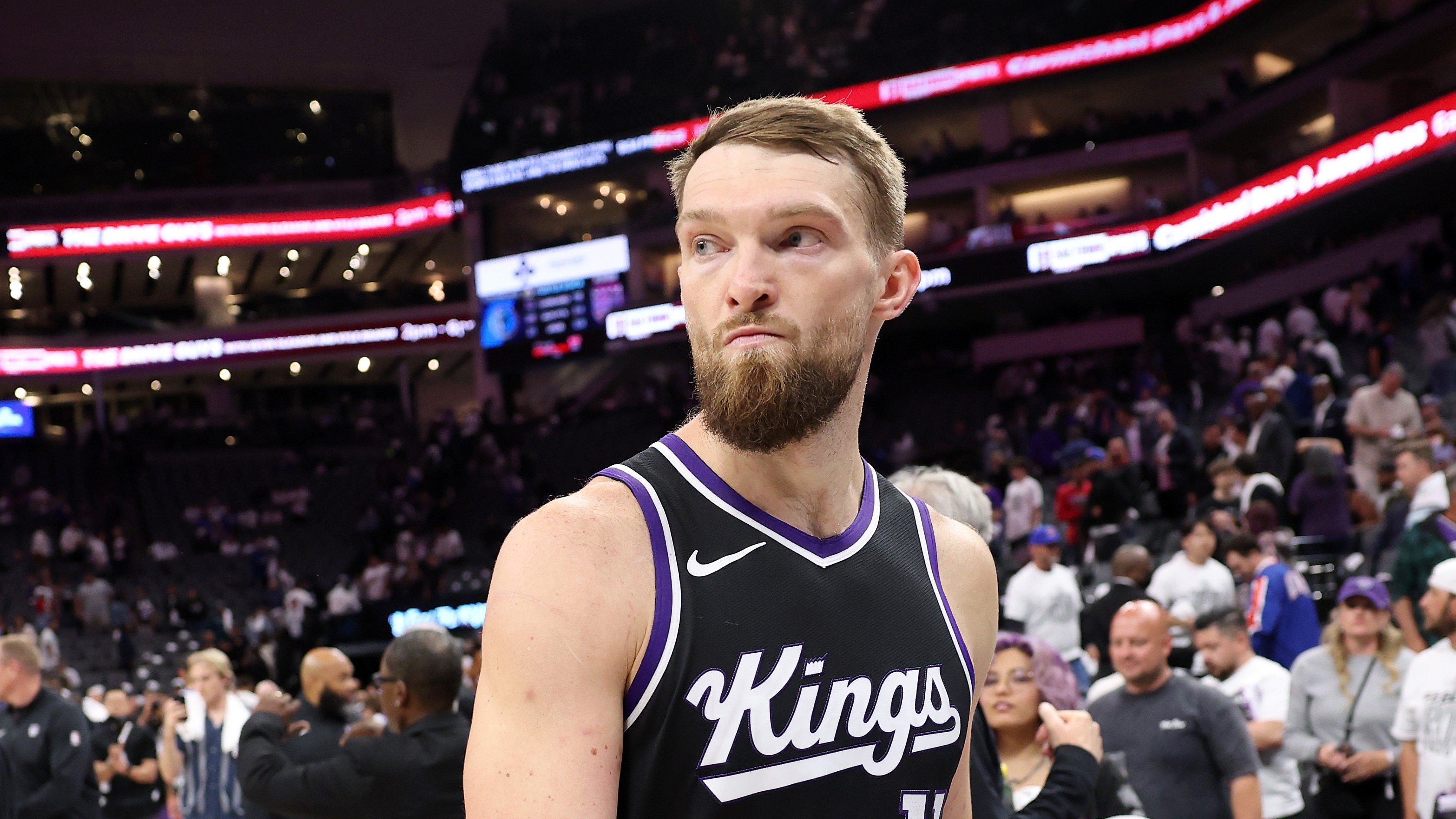 Kings, Hornets in Trade Talks Over Domantas Sabonis, but No Deal in Sight