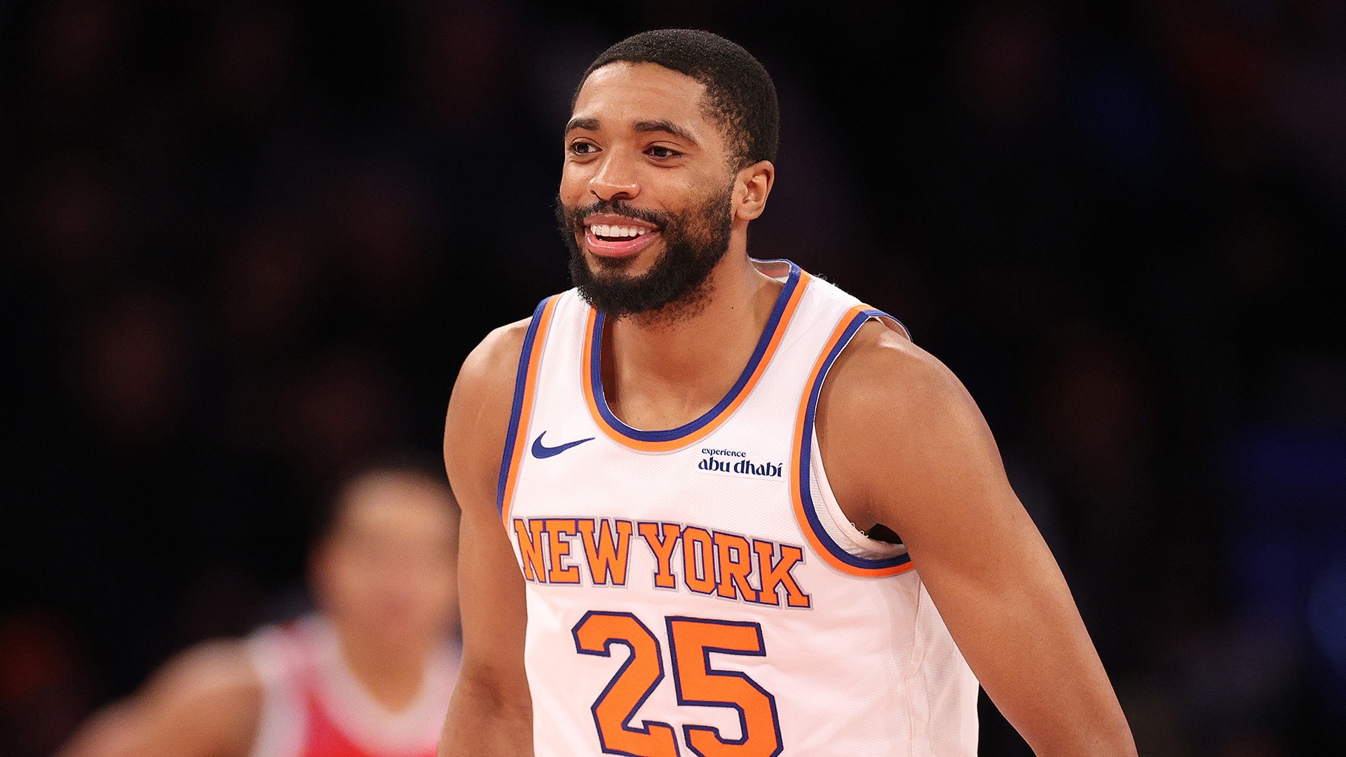 Knicks Shock Spurs in Historic Game 4 Comeback; Clippers’ Future in Spotlight