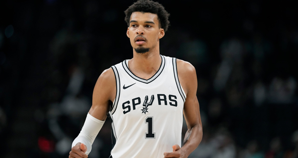 Spurs' Backcourt Trio Shines in 139-109 Game 6 Win Over Wolves