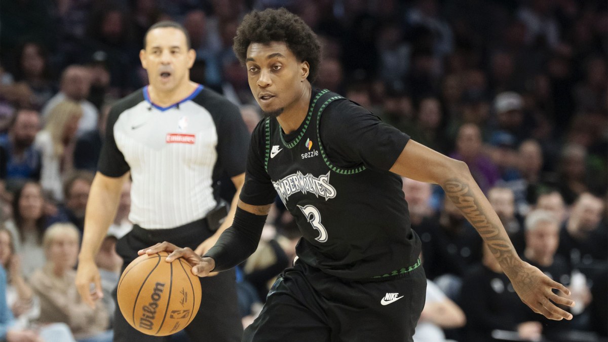 Wolves Won’t Budge on McDaniels and Beringer in Giannis Talks