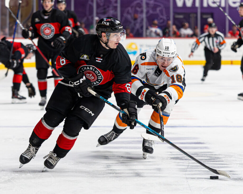 Image 2 for Checkers Edge Phantoms 4-1 as Berglund Scores First North American Goal