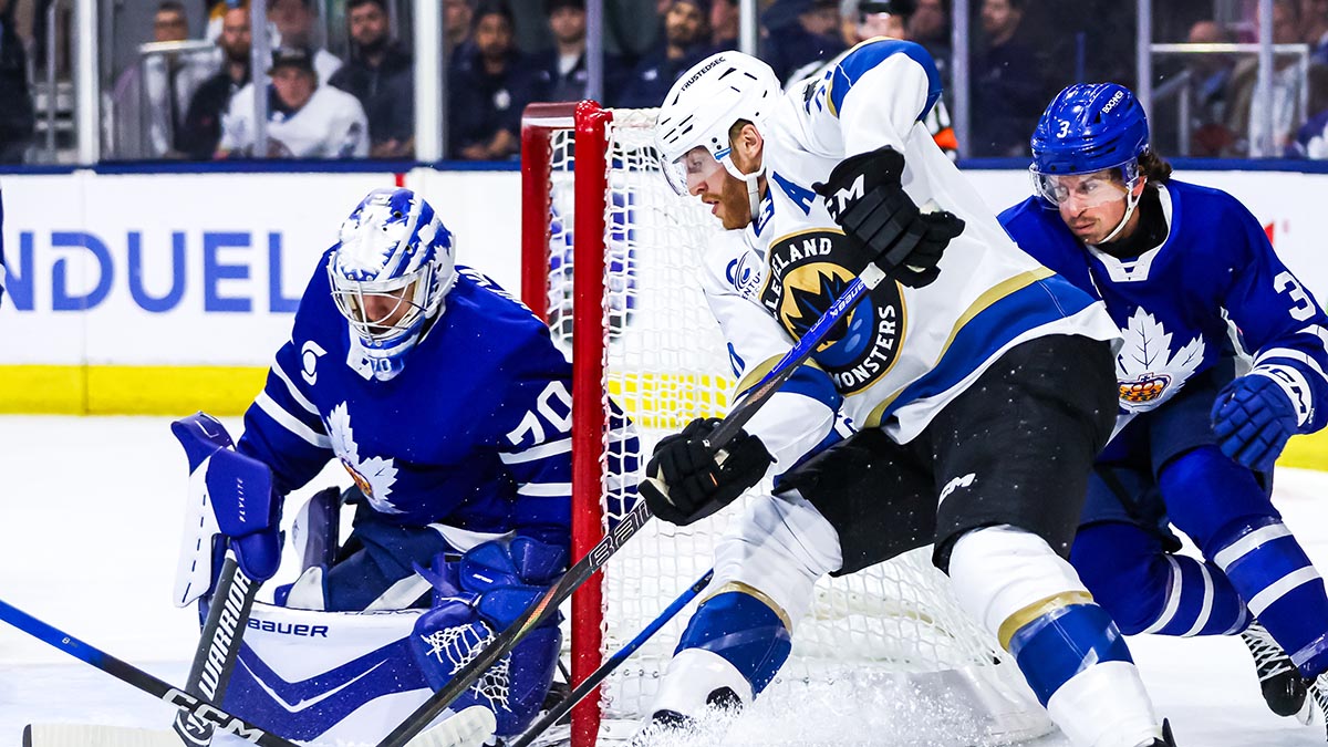 Cleveland Looks to Close Out Toronto in Game 4, Colorado and Chicago Set for Western Conference Finals