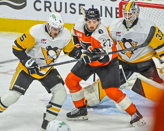 Flyers Push Through NHL Playoffs, Face Hurricanes in Second Round