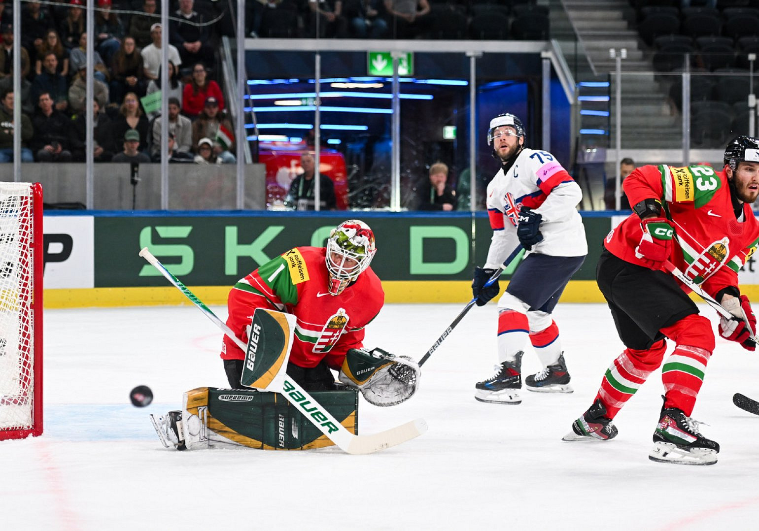 Hungary Shuts Out Great Britain 5-0 in Critical World Championship Clash