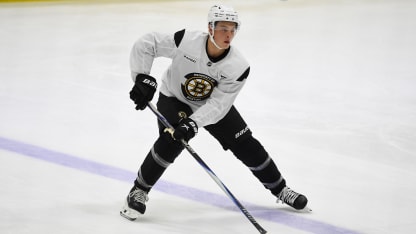 James Hagens Signs with Bruins, Could Debut This Weekend